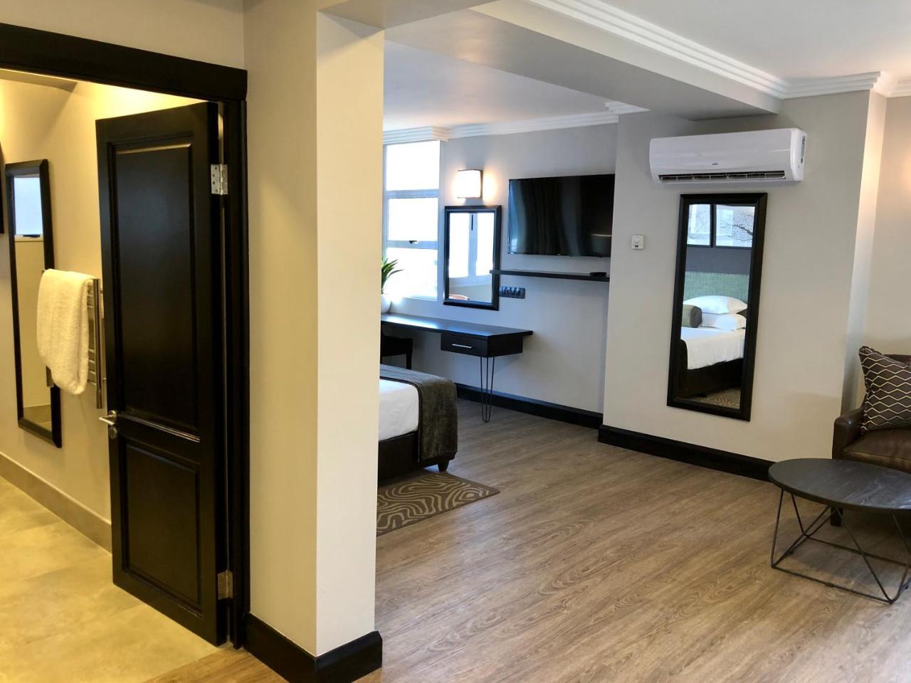 Hotel Belaire Durban